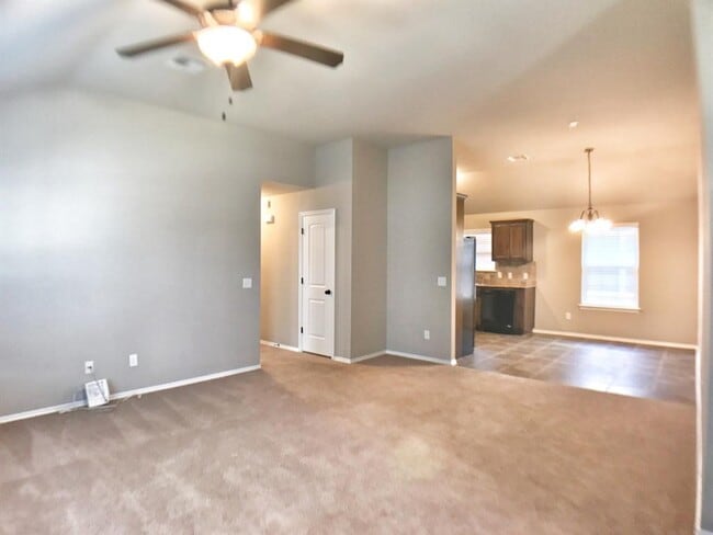 Building Photo - 19717 Serenade Way