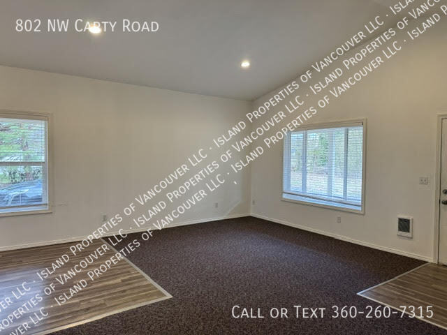 Building Photo - 802 NW Carty Rd