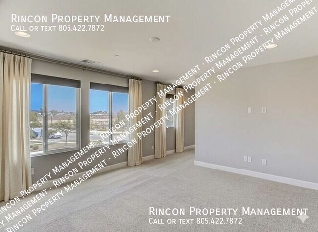 Building Photo - 3491 Kings Canyon Dr