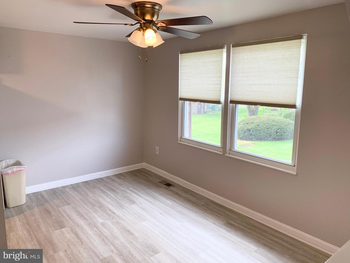 Foto principal - 17531 Kohlhoss Rd