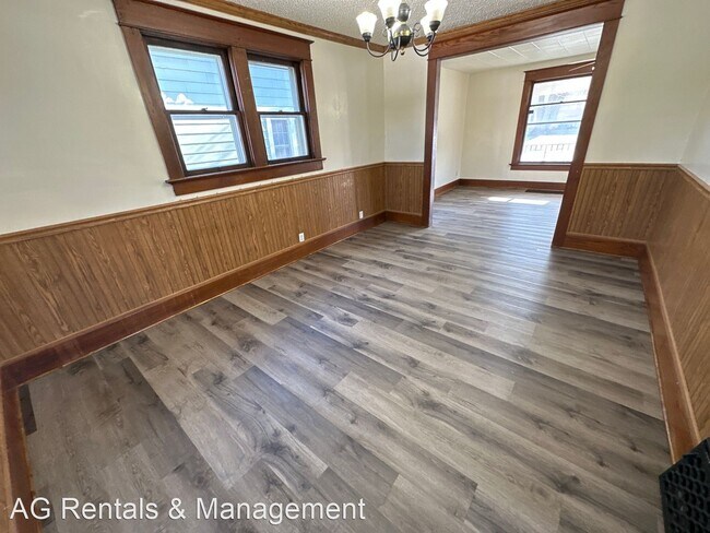 Building Photo - 3 br, 1 bath House - 1136 West Wildwood Ave