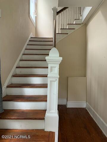 Building Photo - 306 N 5th Ave