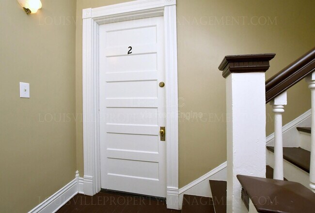 Foto del edificio - 319 W Lee St