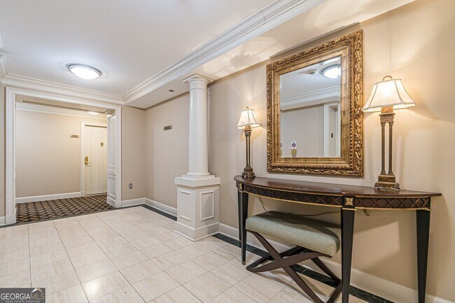 Building Photo - 2870 Pharr Ct S Northwest