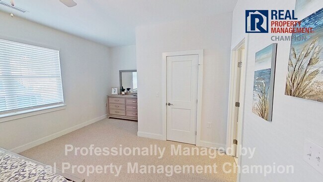 Foto del edificio - 8814 Market St