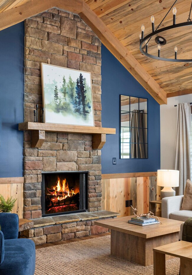 Foto del edificio - 1528 Twisted Oak Rd