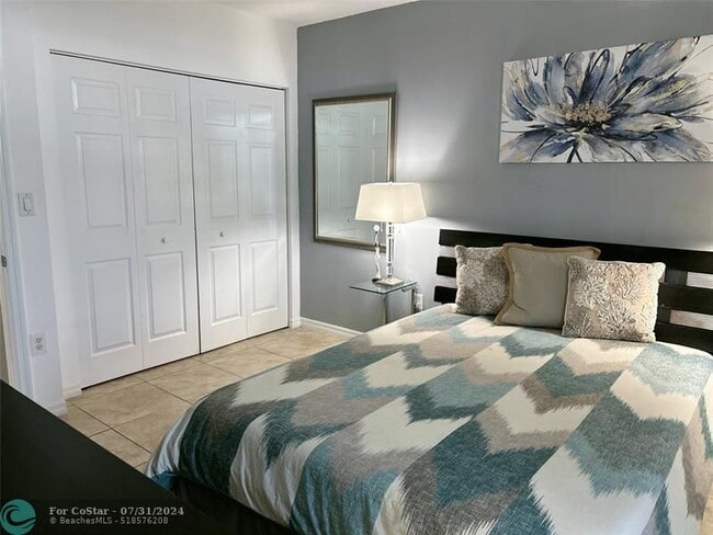 Foto del edificio - 900 SW 8th St