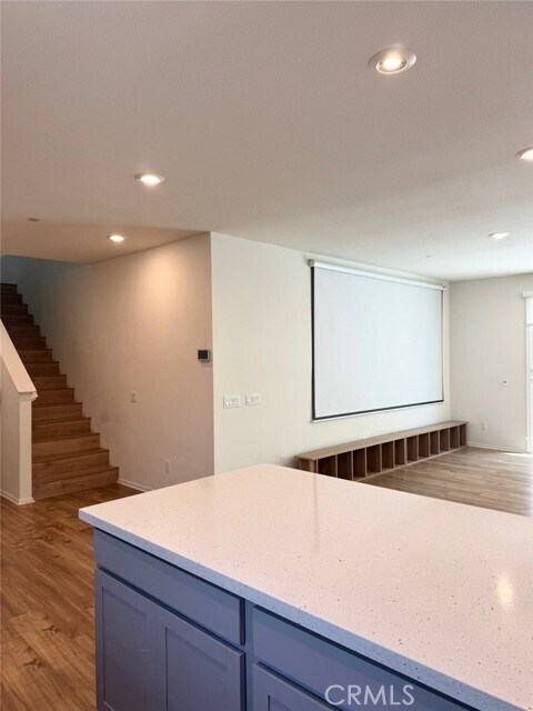 Building Photo - 5327 Mariner Ln