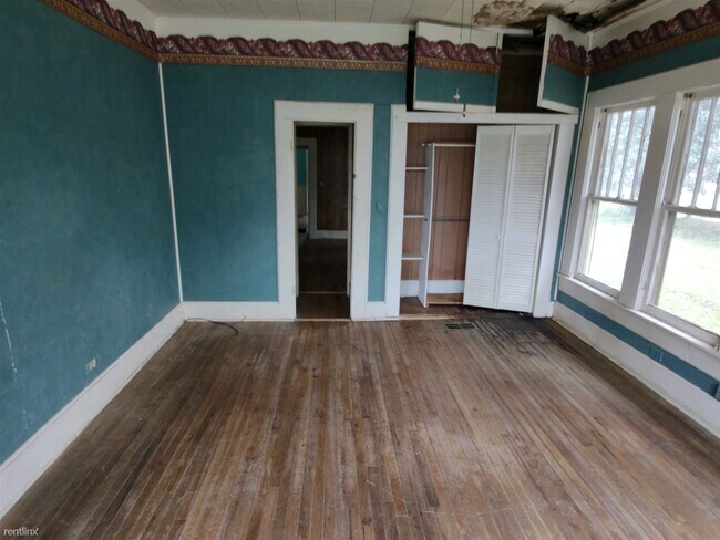 Building Photo - 4 br, 2 bath House - 205 Tennessee Avenue