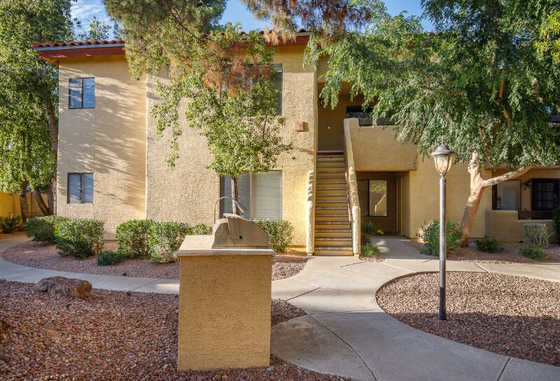 Foto principal - 7008 E Gold Dust Ave