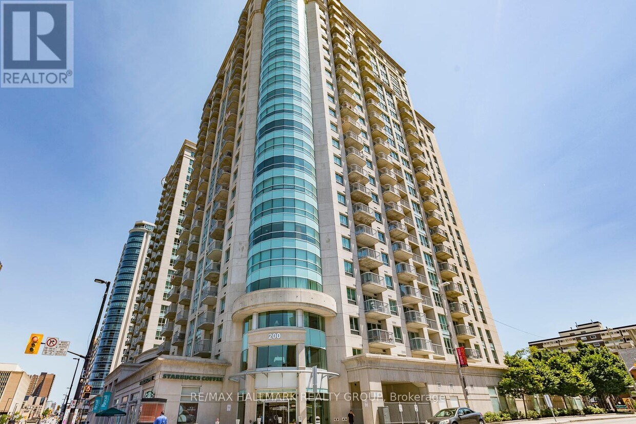 Photo principale - 200-200 Rideau St
