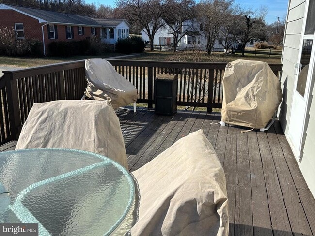 Foto del edificio - 6194 Riverview Dr