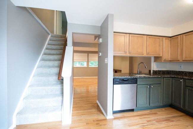 Foto del edificio - 2811 Middleboro Dr