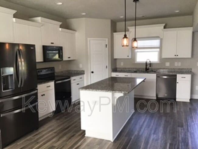 Foto del edificio - 618 Turtle Crk Ln