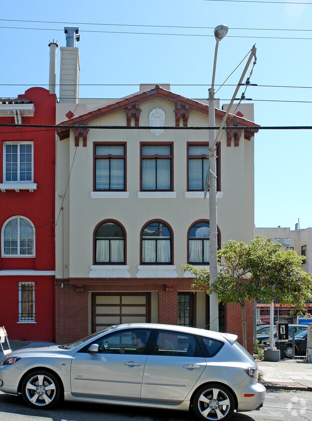 Primary Photo - 240-242 Arguello Blvd
