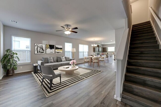 Foto del edificio - Brand New Luxury 4/2.5 Townhomes