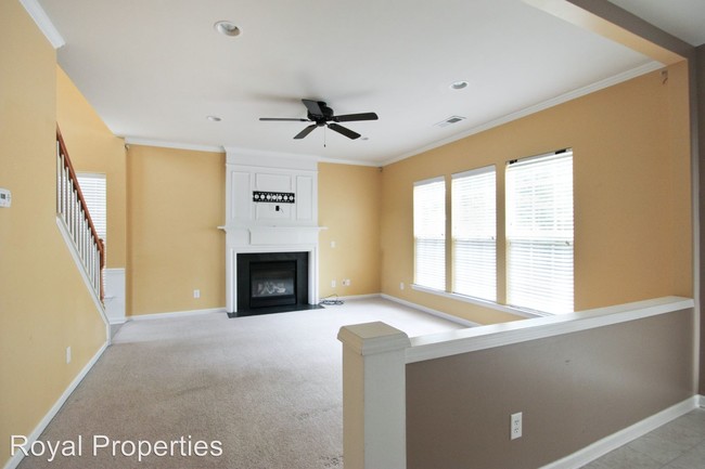 Building Photo - 10819 Claude Freeman Dr