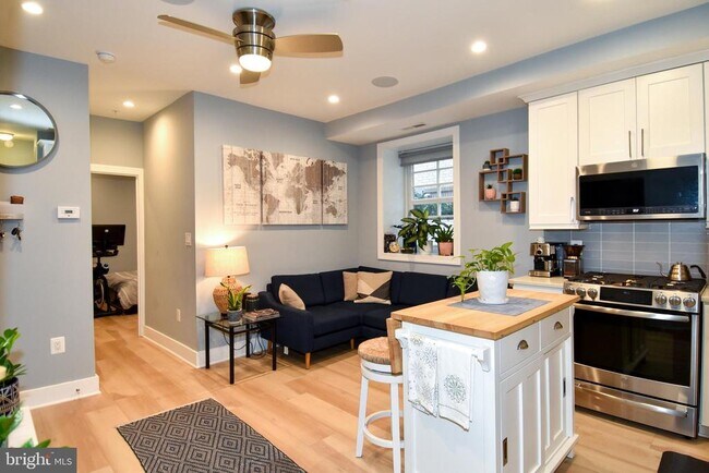 Foto del edificio - 625 Park Rd NW