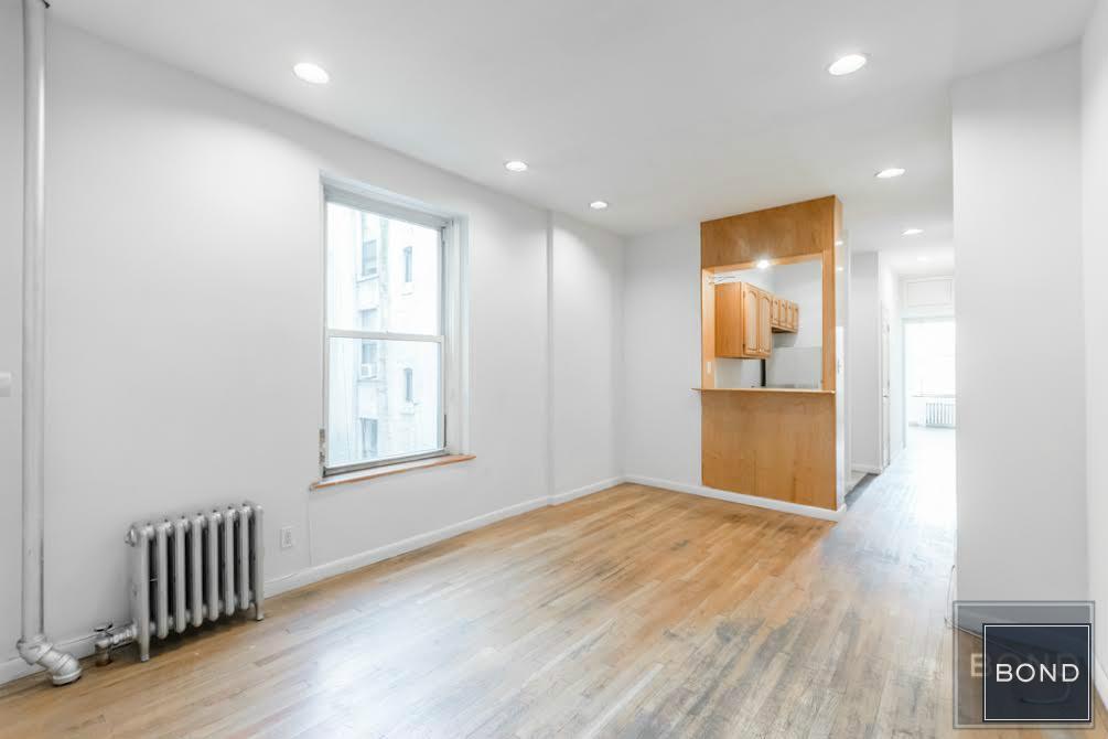 Foto principal - 68 E 1st St