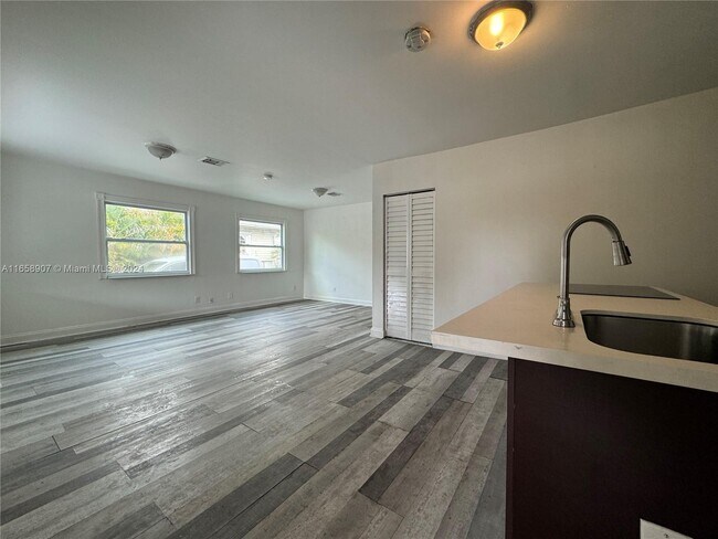 Building Photo - 56 NW 60th St