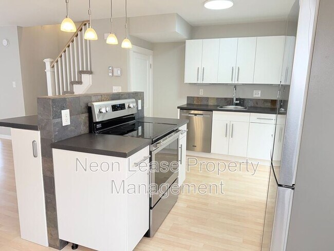 Building Photo - 311 McColley St