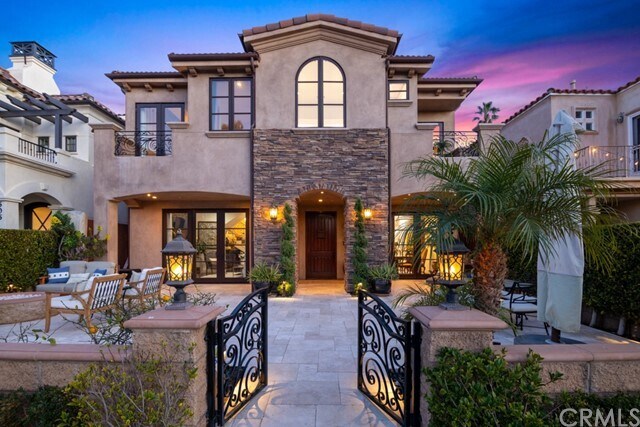 Foto del edificio - 604 Marigold Ave