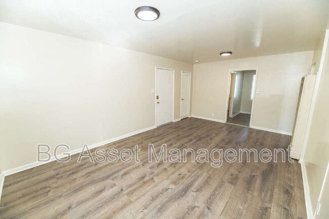 Building Photo - 156 Marina Way