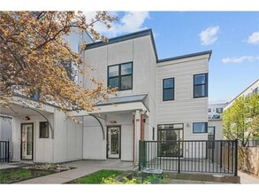 Building Photo - 2818 Aldrich Ave S