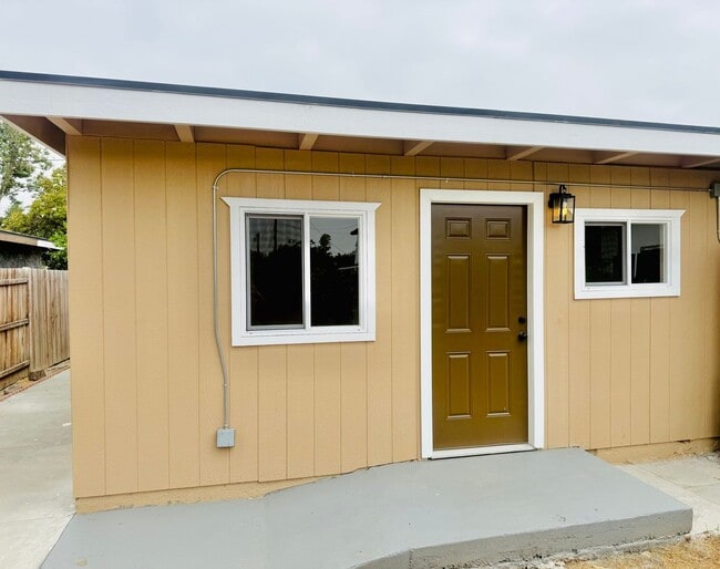 Photo - 2 Units Property House