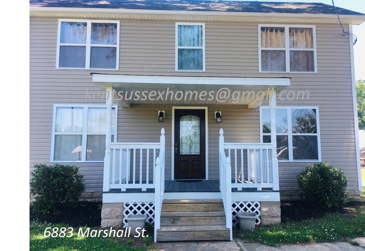 Foto principal - 6883 Marshall St