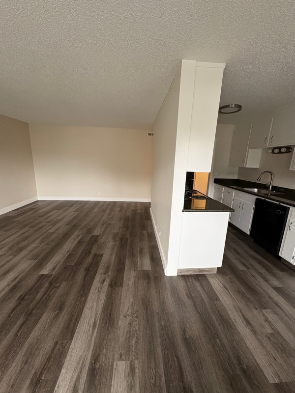 Foto del edificio - 16 S Knoll Rd