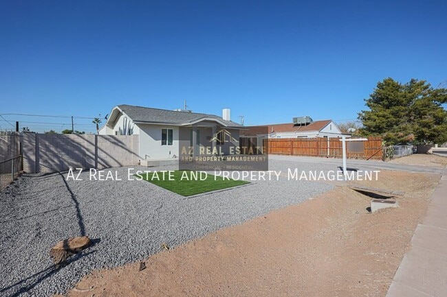 Photo - 2224 N 24th Pl House