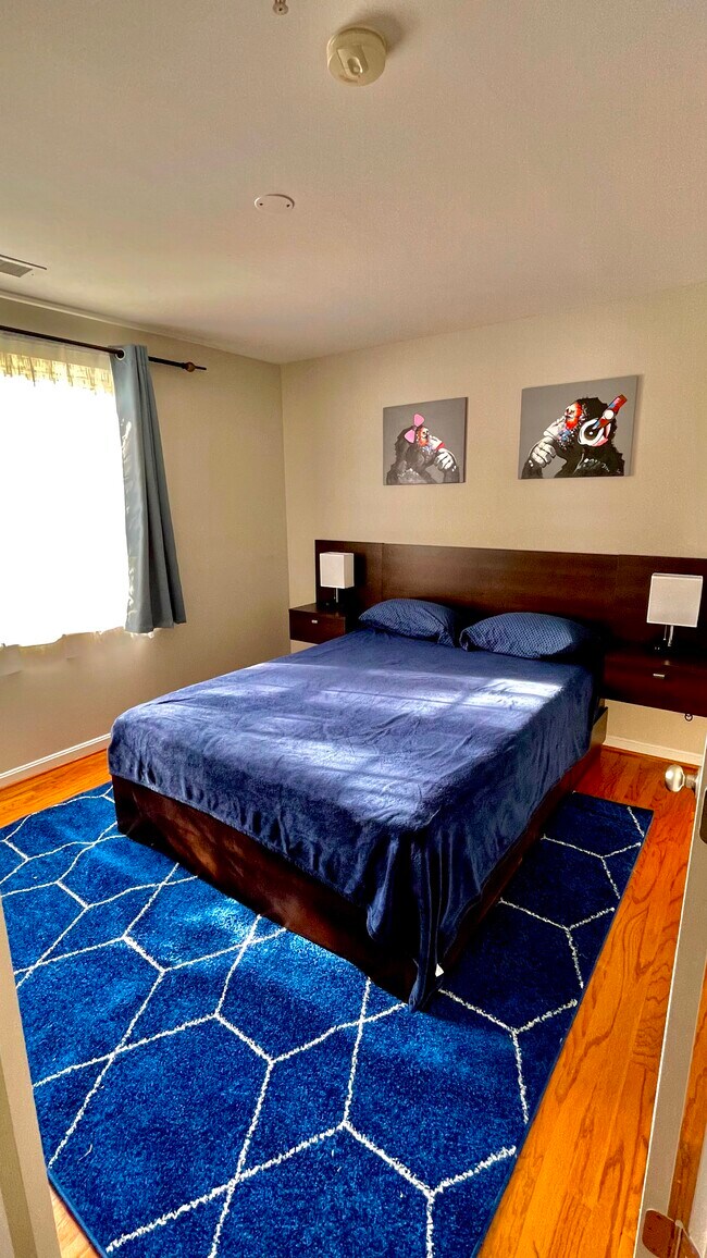 Foto del edificio - 1607A Potomac Greens Dr