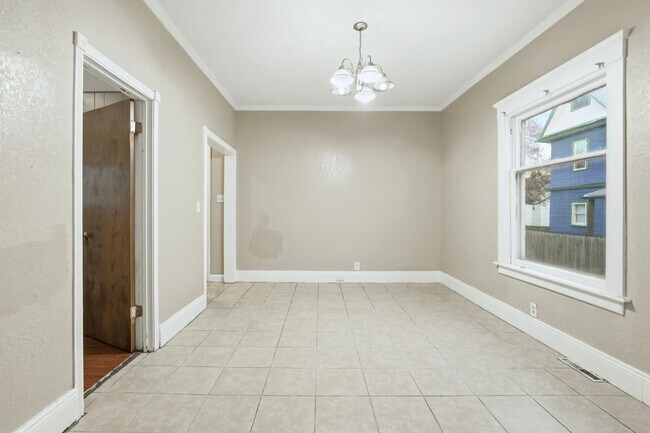 Foto del edificio - 1610 Court St