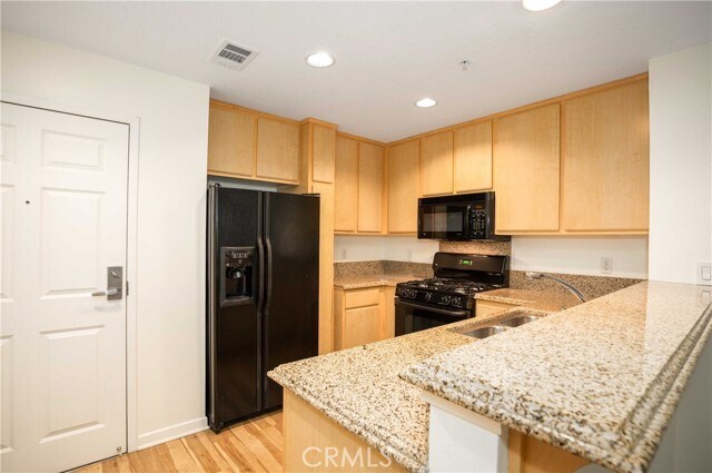 Foto del edificio - 160 S Hudson Ave