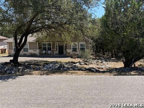 Building Photo - 1518 Bob White Dr