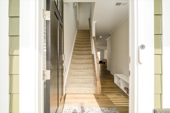 Foto del edificio - 6135 Snowy Egret Ave