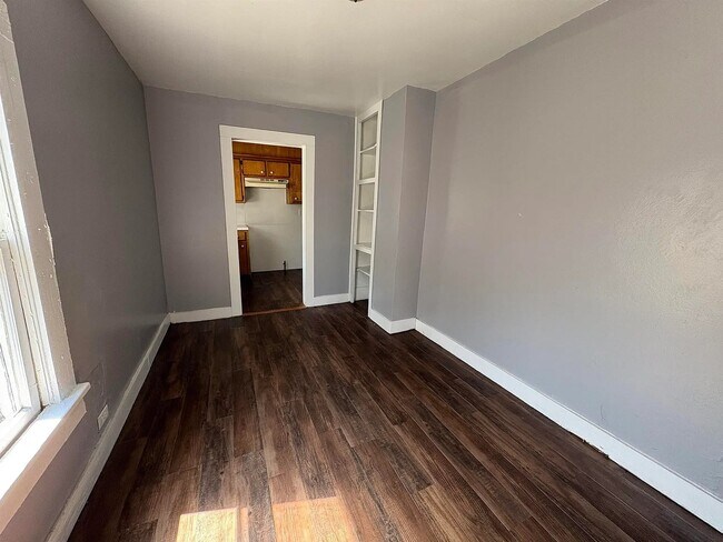 Foto del edificio - 314 W Mulberry Ave