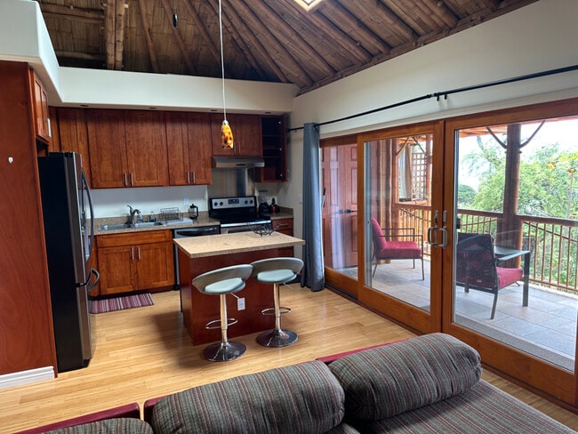 Foto del edificio - 75-5648-5648 Ololi Rd