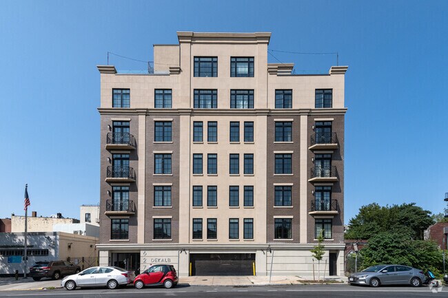 Building Photo - 627 Dekalb Ave