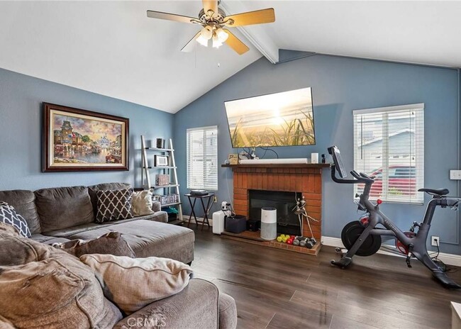 Building Photo - 3739 Countryside Ln