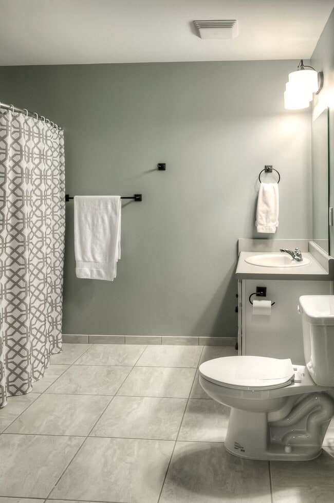 Interior Photo - The Barker — Downtown Omaha at Your Doorstep