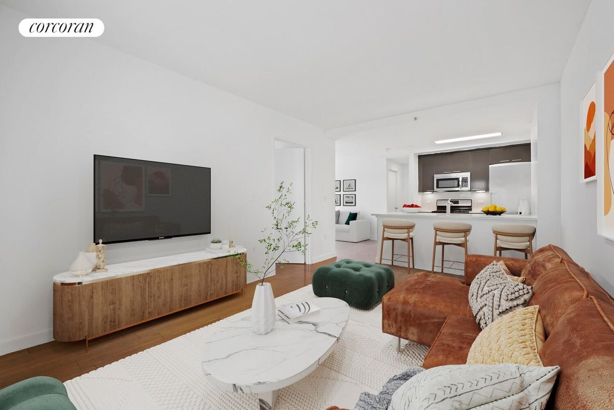 Foto principal - 41-18 Crescent St