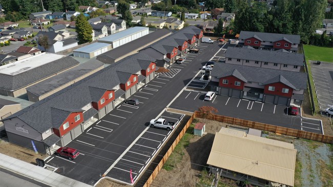 Foto del edificio - 725 Township St