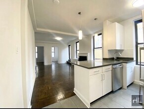 Building Photo - WEST 58 STREET