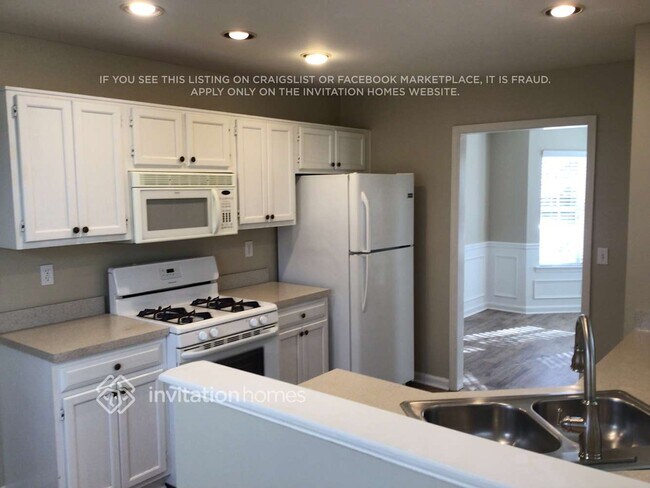 Foto del edificio - 718 Arbour Way