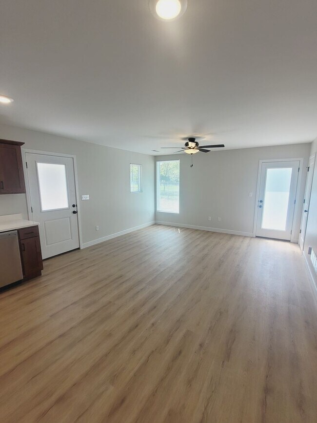 Foto del edificio - 4606 Alan Ln