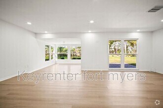 Building Photo - 4293 Island Cir
