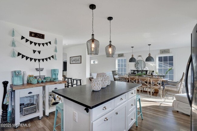 Foto del edificio - 304 6th Ave