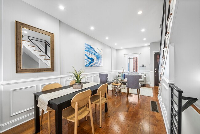 Foto del edificio - 2307 E Cabot St